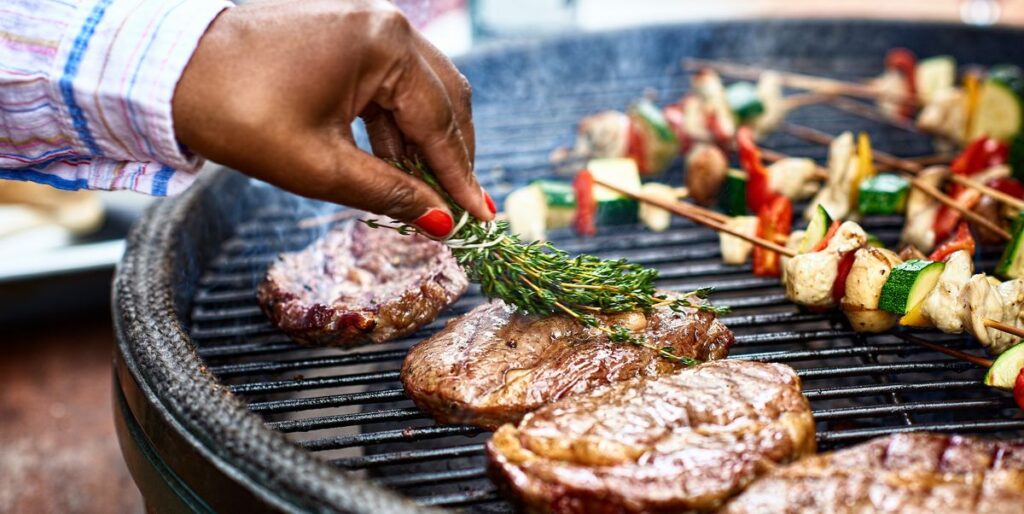 10 Essential Grilling Tips and Tricks for Perfect BBQ Choosing the Best Fuel